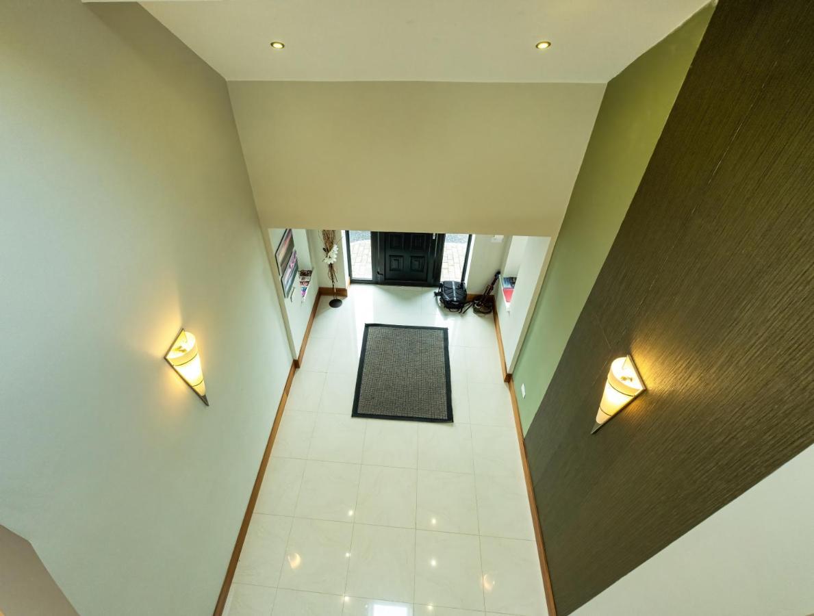 הוילה אניסקרון House By The Sea & Golf Course מראה חיצוני תמונה